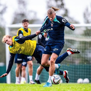 九州娱乐VIP-绝代双雄86版全集免费观看高清