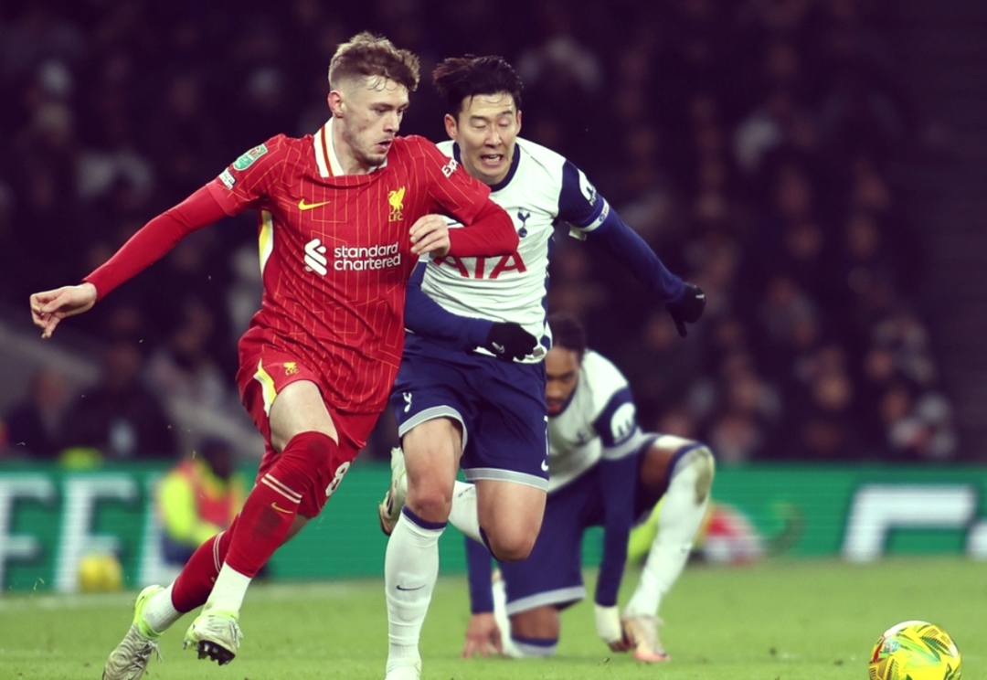 利物浦客场轻取对手,保持不败纪录 利物浦客场轻取对手,保持不败纪录