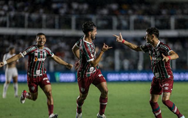 关于荷兰队关键战胜利良机争取胜利的信息