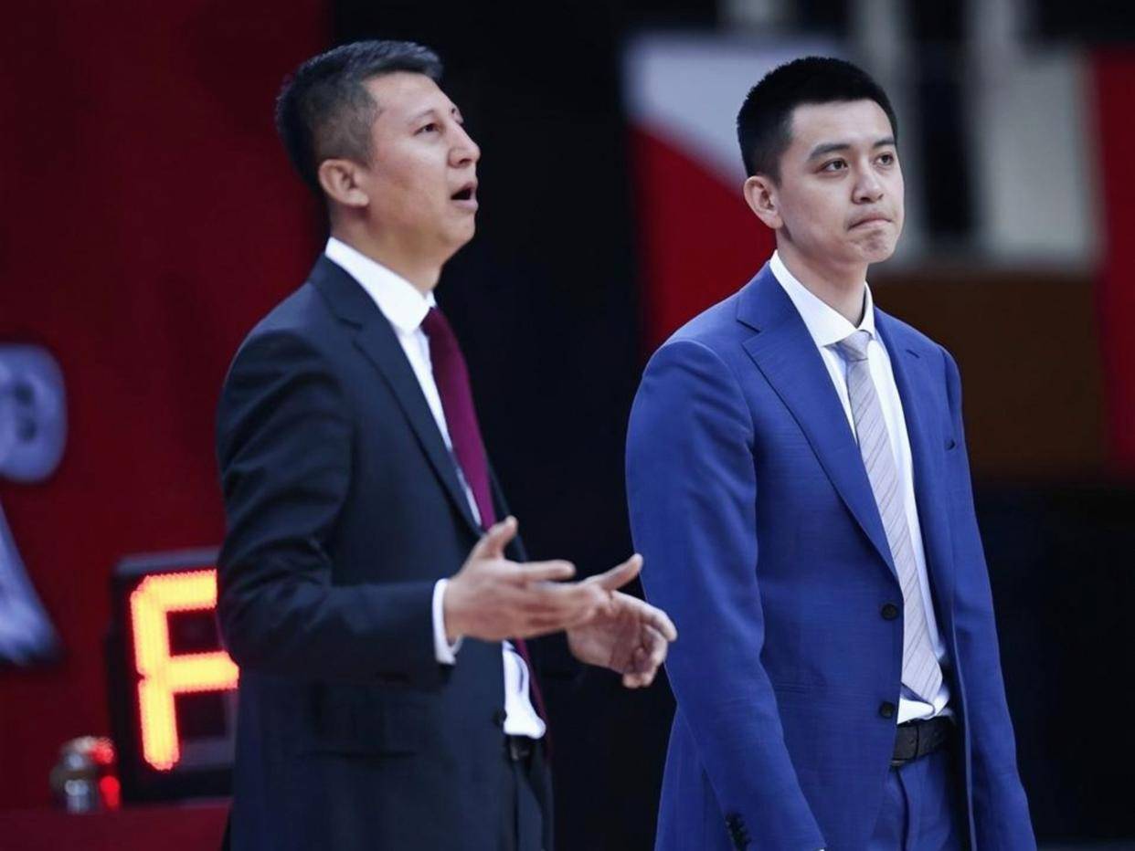 辽宁男篮被曝人员变动，球迷表不快(辽宁男篮人员变化情况)